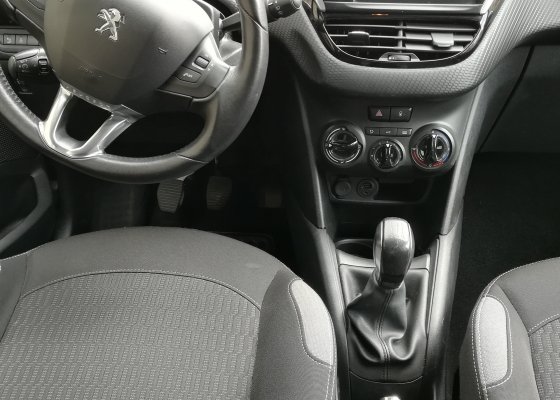Peugeot Style 208